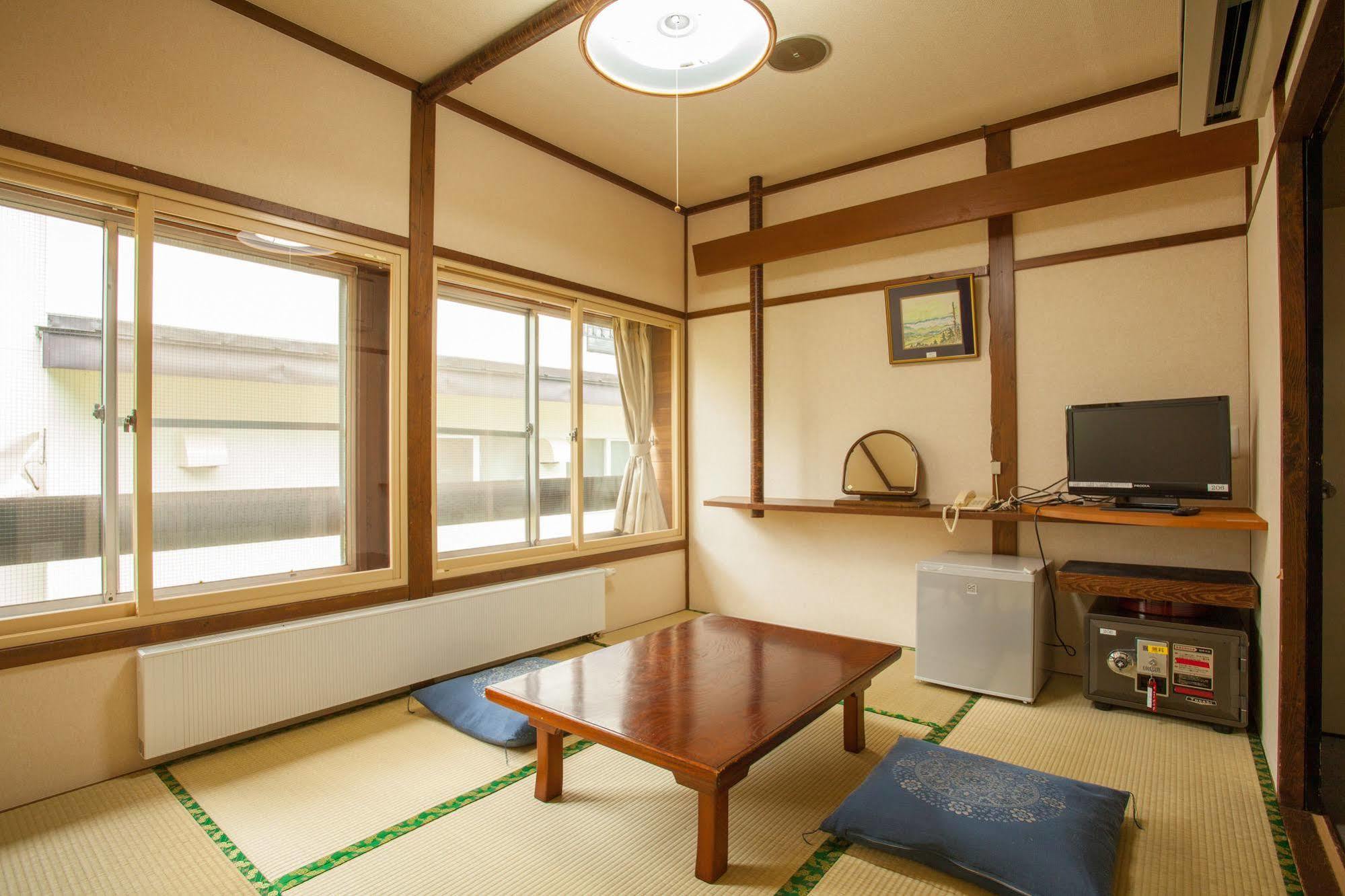 Hotel Mutsumi Shiga Kogen Eksteriør billede